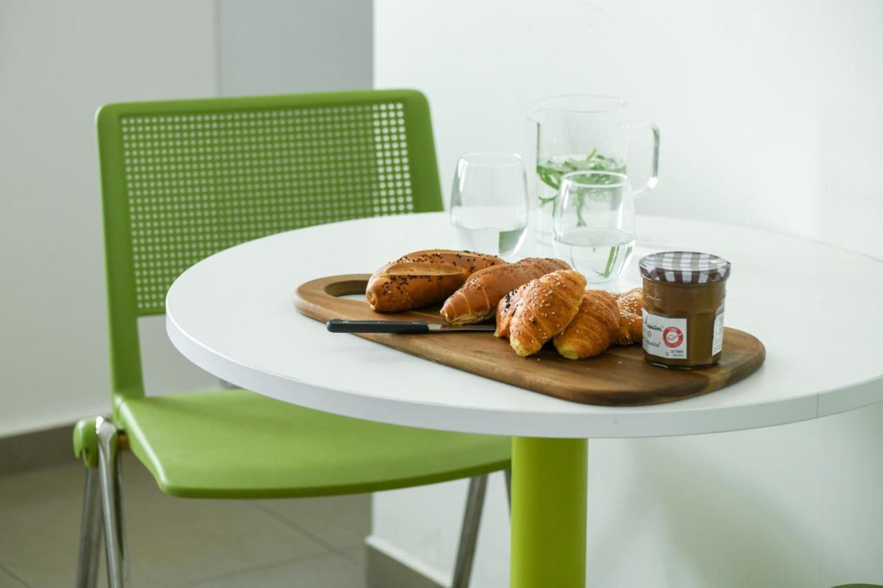 דירות גני תערוכה - Tlv University Apartments Near Expo By Sea N' Rent Tel Aviv Eksteriør billede
